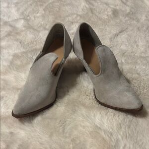 Gray Suede Heels with V-Cut Design